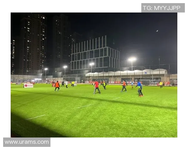 街头挑战足球明星的趣味玩法与技巧分享让你成为球场焦点