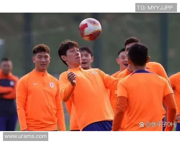 足球明星是否已在武汉亲自上场踢球引发球迷热议 足球明星是否已在武汉亲自上场踢球引发球迷热议